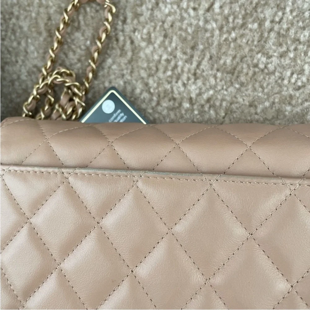 Authentic Chanel Quilted Crossbody Bag with Gold Chain